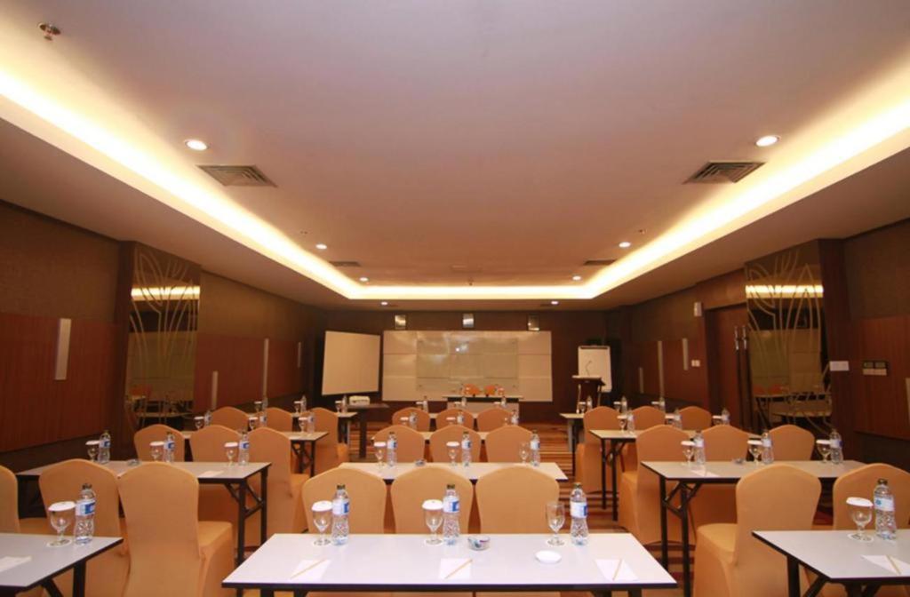 Hotel Falatehan Jakarta Exterior photo